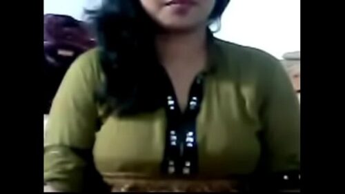 Desi Bangla girl from Dhaka nude selfie masturbation