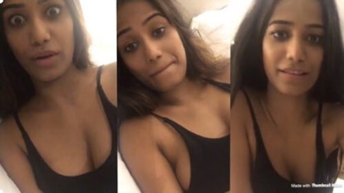 Poonam Pandey nude live on cam